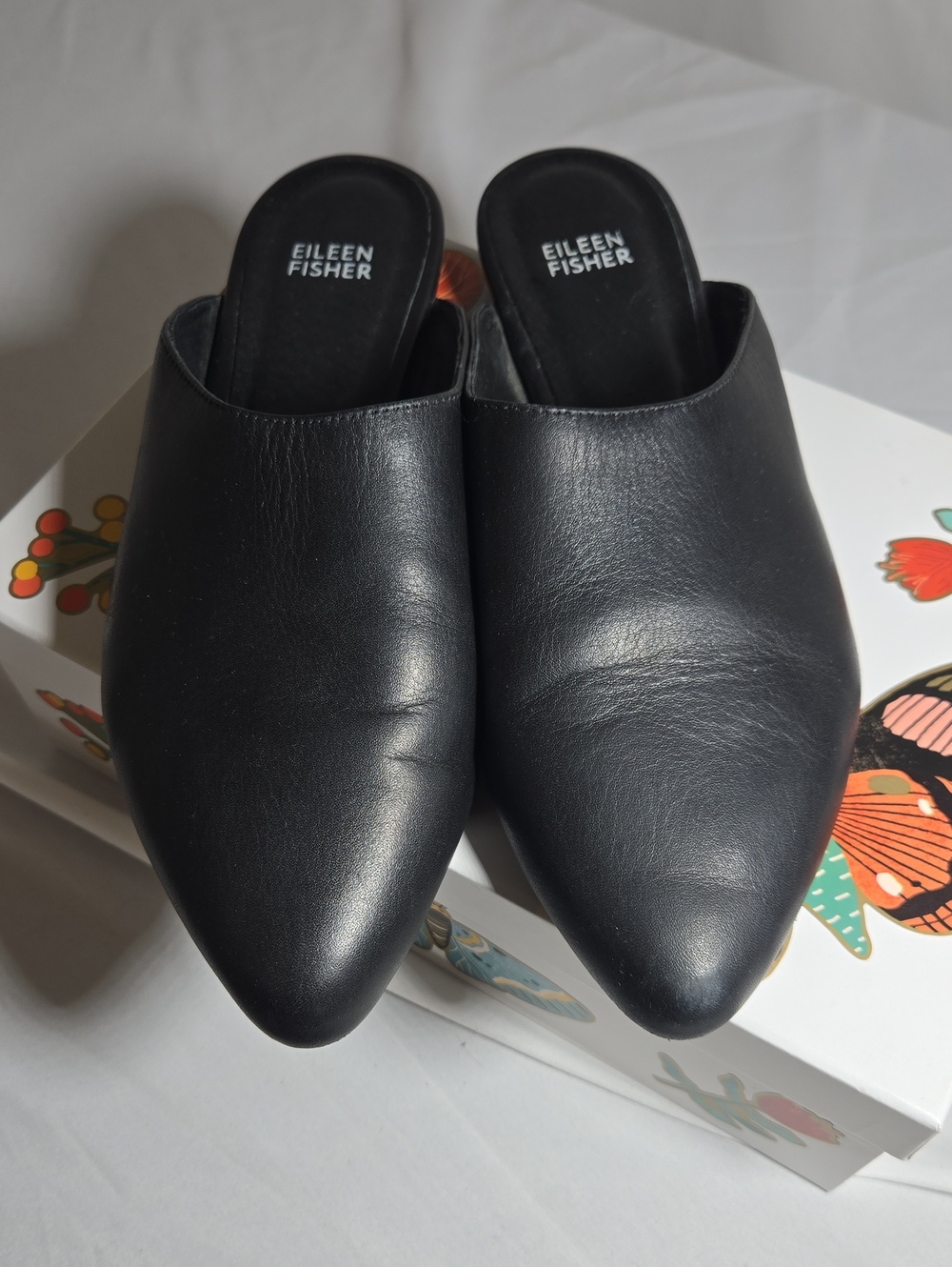 Eileen Fisher Black Leather Slip-On Mules - Picture 3 of 5